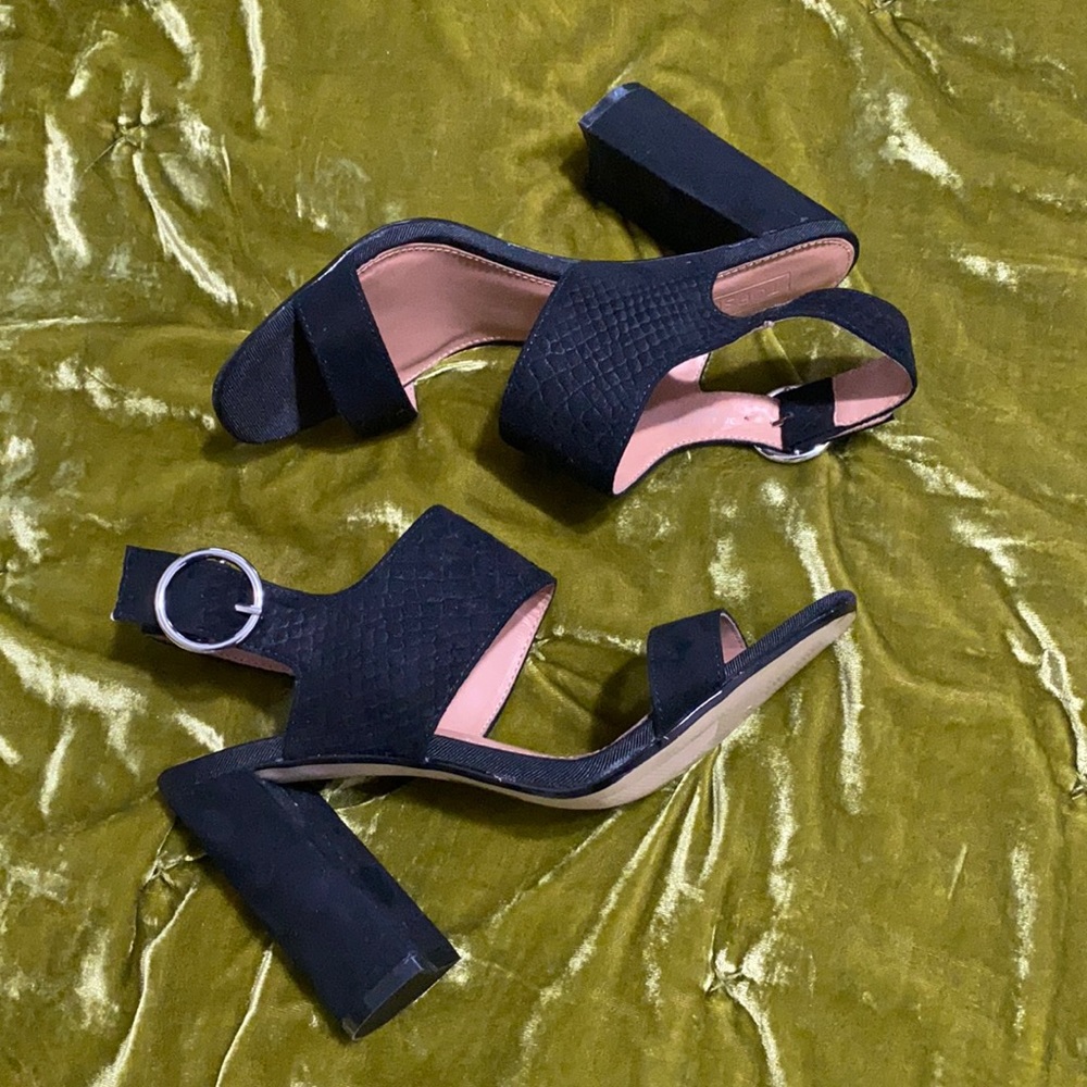 Tooshop strap heels